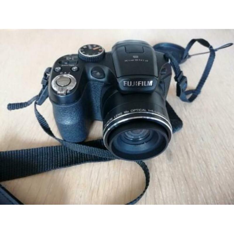 Fujifilm finepix s2980