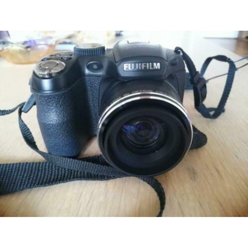 Fujifilm finepix s2980