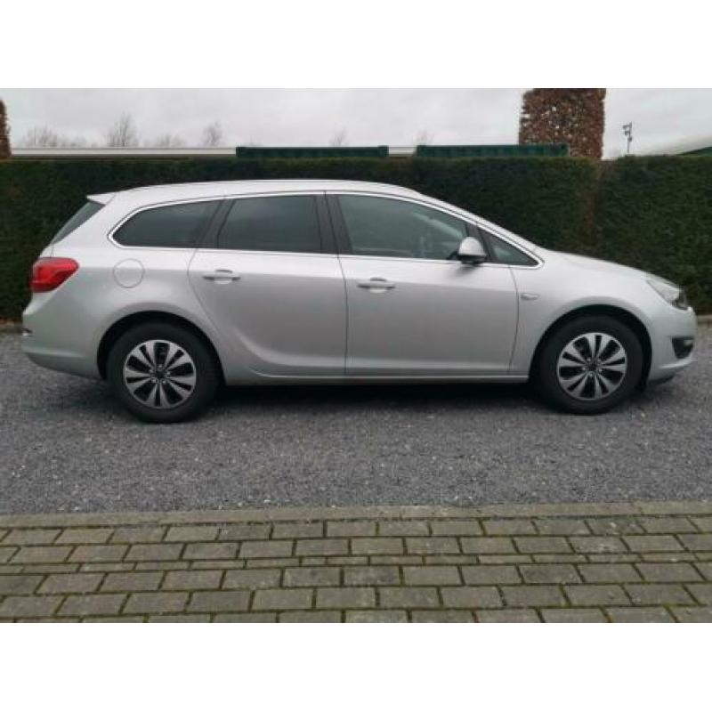 Opel Astra 120pk Turbo Blitz (NAV/PDC/LMV/1ste eig.)