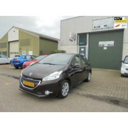 Peugeot 208 1.2 VTi Envy 5-deurs/Bouwjaar 2013/Airco,Cruise