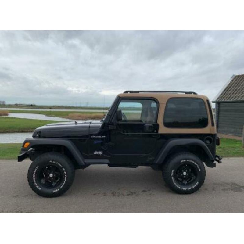 Jeep Wrangler 2.5i Softtop Hardtop! dikke 4X4 JEEP! in TOPST