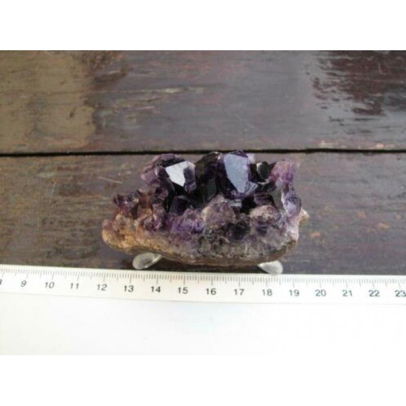 Diverse Mooie stukken Amethyst uit Brazilië.€ 7,00 per stuk