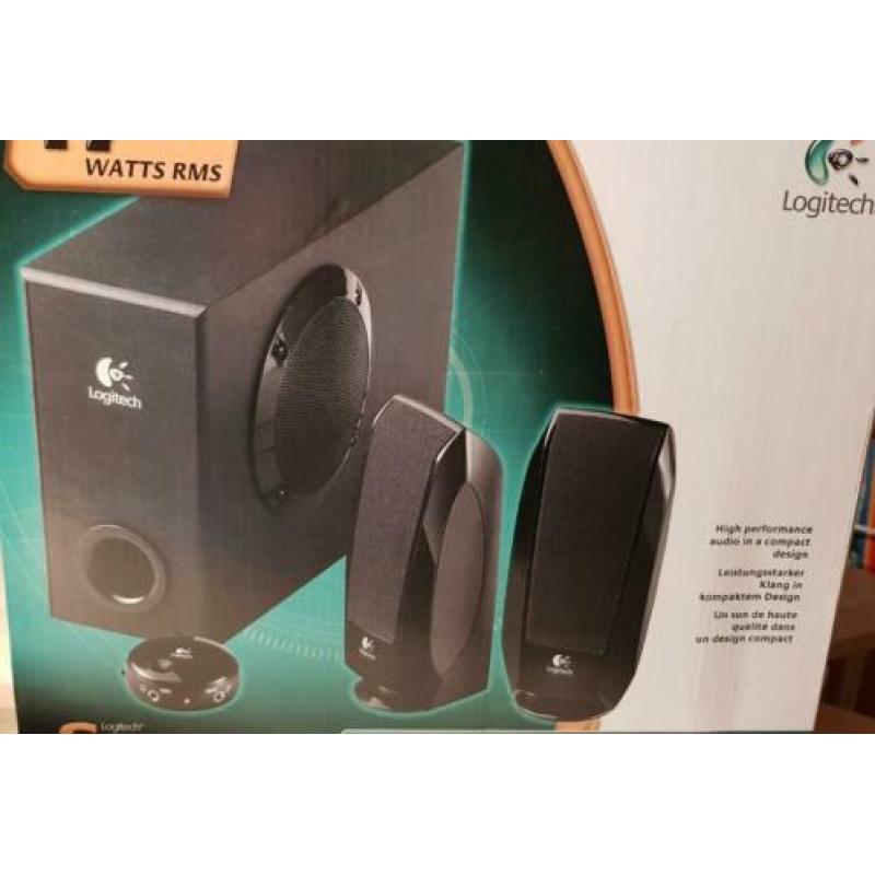 Logitech S220 stereo speakerset met subwoofer