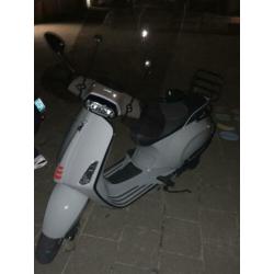 Vespa sprint iget