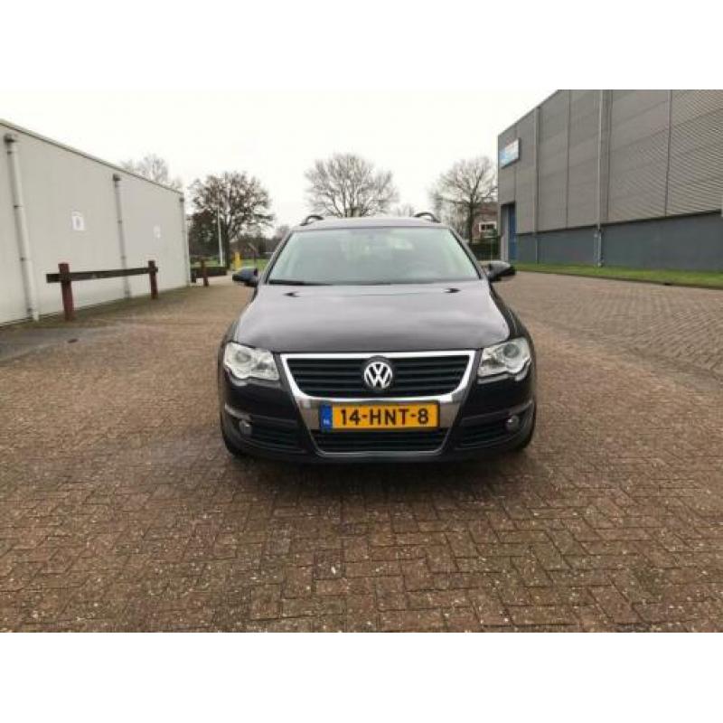 Volkswagen Passat 1.4 TSI 155PK Variant 2009 Zwart 18 inch,