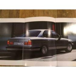 BMW 5 - serie e34 folder in nieuwstaat uit 1990