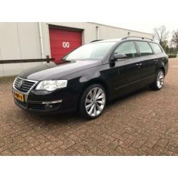 Volkswagen Passat 1.4 TSI 155PK Variant 2009 Zwart 18 inch,