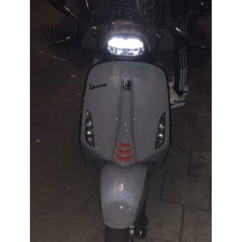 Vespa sprint iget