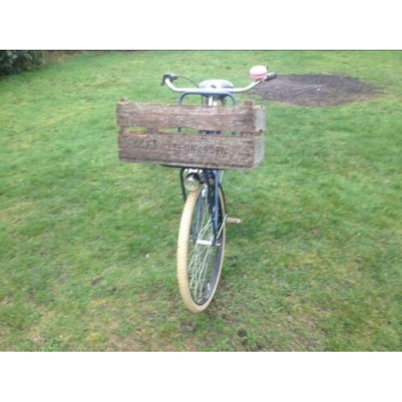 Nette Transportfiets 28 inch 3 versnelling met terugtraprem