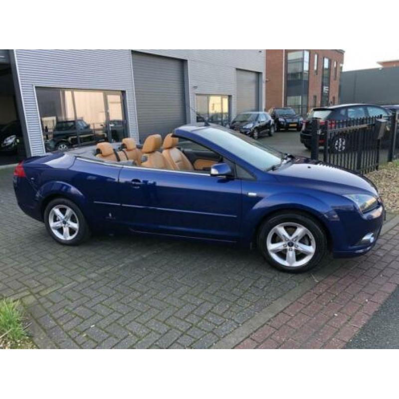 Ford Focus Coupé-Cabriolet 1.6-16V Titanium