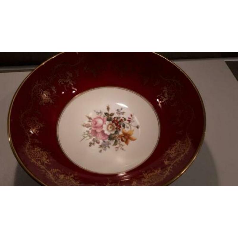 schaal. Bone China COALPORT made in Engeland Est 1750