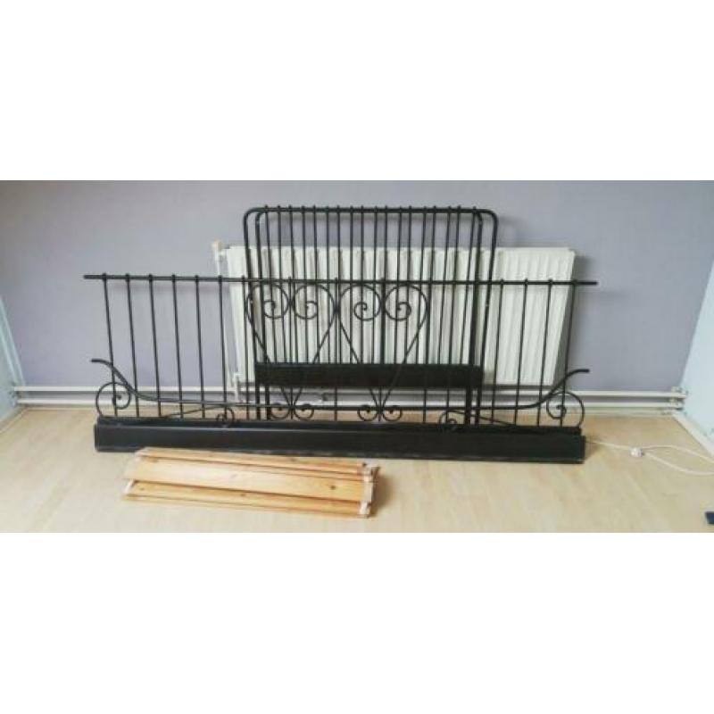 Metalen bed 90x200cm