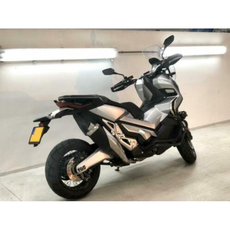 HONDA X ADV 2019 !!! Rijk uitgerust