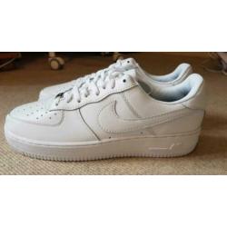 Nike Air Force 1 laag model maat 43