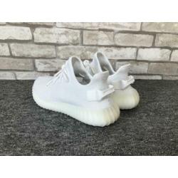 Adidas yeezy 350 “Cream” v2 white