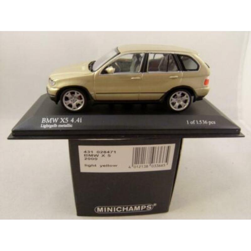 BMW X5 2000 Light Yellow.