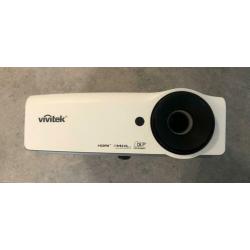 Vivitek D555WH Beamer