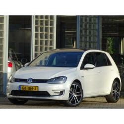 VOLKSWAGEN Golf GTE NAVI LEER OPENDAK [EXCL BTW]