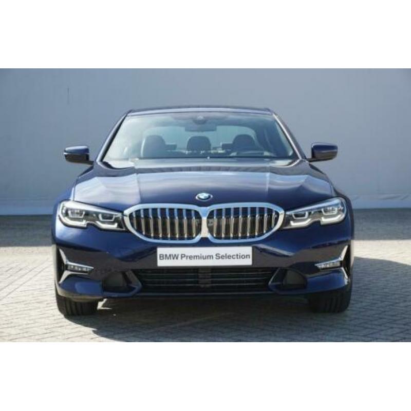 BMW 3 Serie 320i Sedan Aut. High Executive Luxury Line