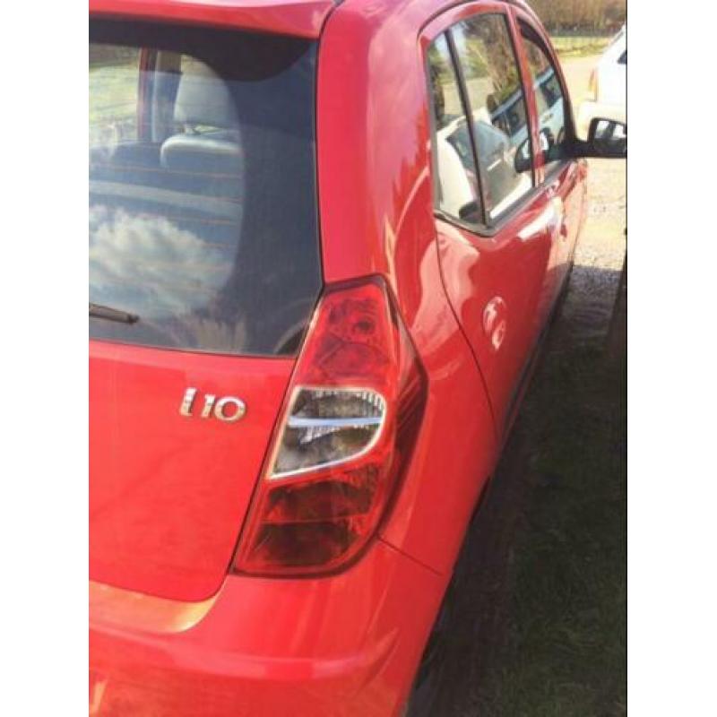 Hyundai I 10 1.1 I 5DR 2011 Rood