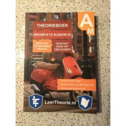 Theorieboeken + usb met examenvragen voor brommer rijbewijs