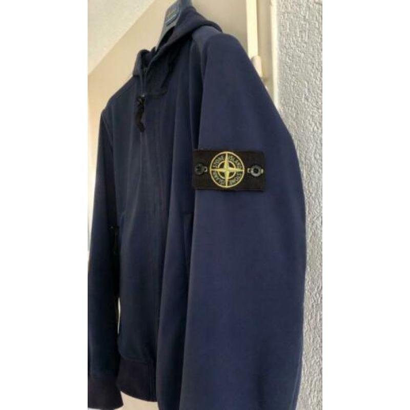 Stone island soft shell maat L