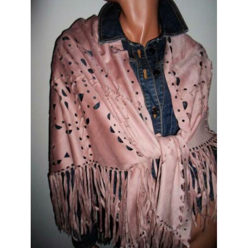 Roze pashmina/omslagdoek ibiza style.