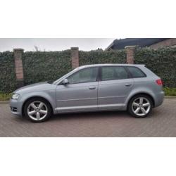 Audi A3 1.4 Tfsi 92KW Sportback 2011 Grijs