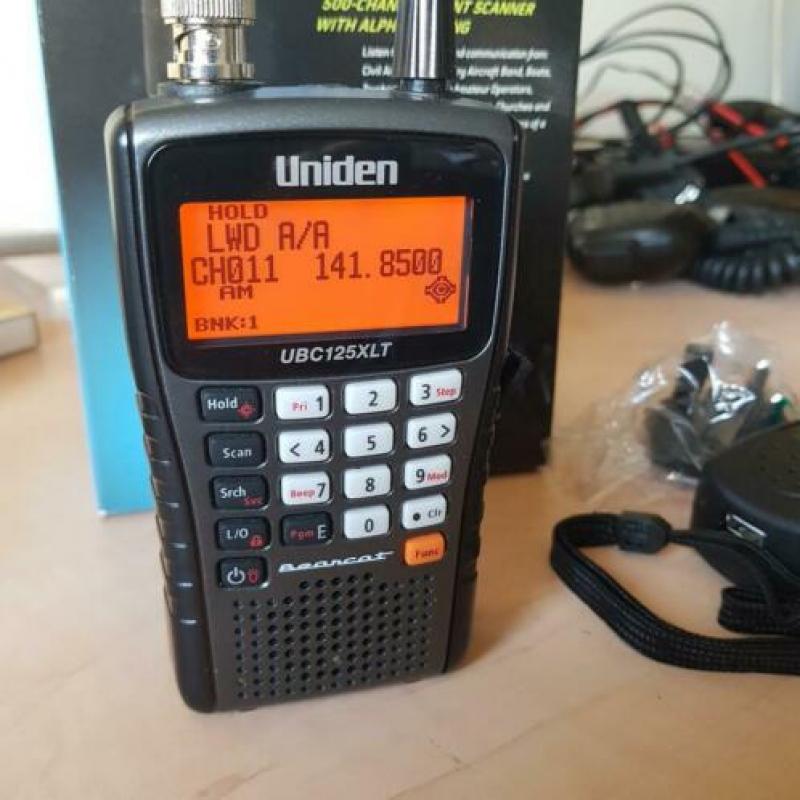 Uniden Bearcat ubc 125,gratis software, extra antenne.2019!