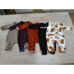 Pakket baby jongens kleding maat 50/56