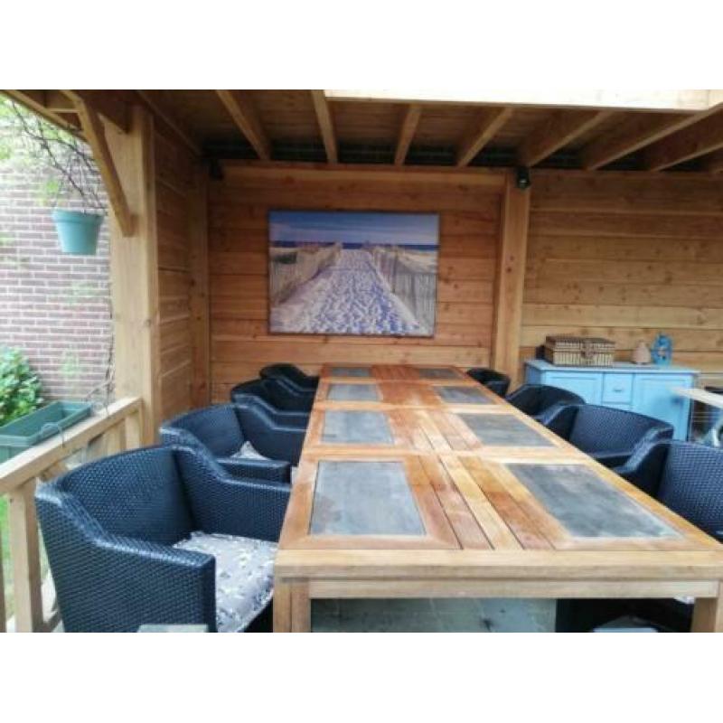 Mooie grote tuintafel Allure Elba plus 10 stoelen