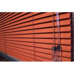 Luxaflex Lightline 25 mm oranje / terra 99 x 117 cm (rechts)